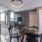 Apartamento Brand New Luxurious Seafront With View - Prime Location *