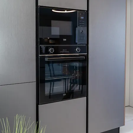 Brand New Luxurious Seafront With View - Prime Location * St. Paul's Bay