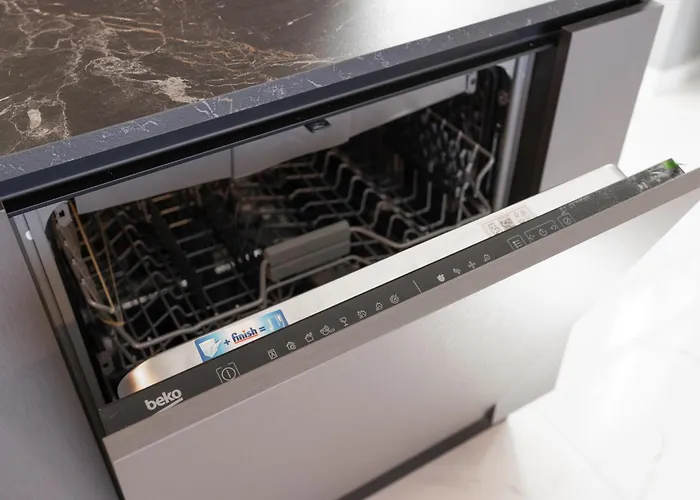 Apartament Brand New Luxurious Seafront With View - Prime Location St Paul's Bay