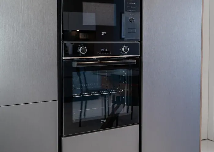 Brand New Luxurious Seafront With View - Prime Location * St Paul's Bay