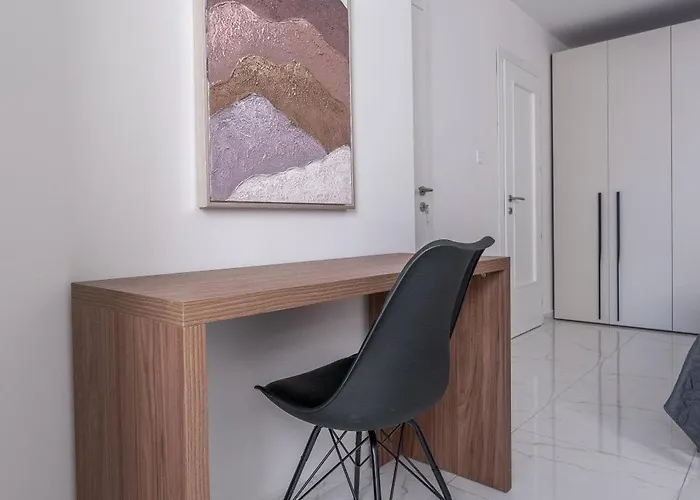 Brand New Luxurious Seafront With View - Prime Location San Pawl il-Baħar